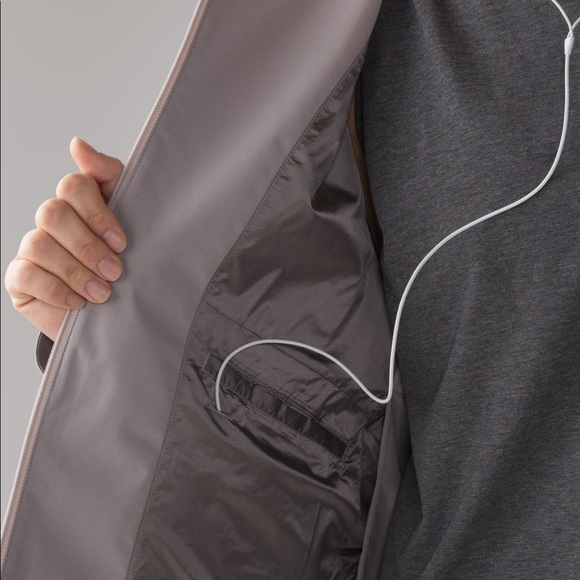 Lululemon Lilac Rain Jacket ☔️ - Picture 4 of 7